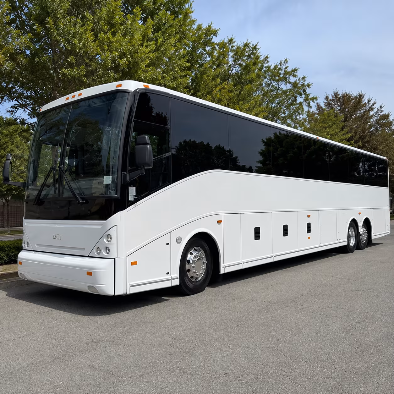getting your group to long beach and burbank airports without the hassle